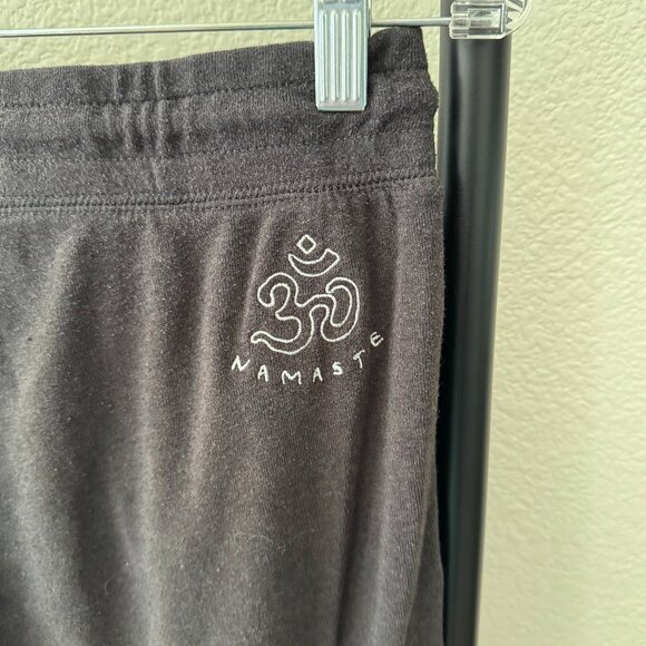 Spiritual Gangster OM Namaste Charcoal Gray Joggers Size Medium - Picture 1 of 7